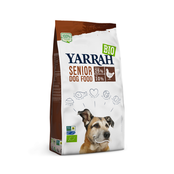 La photo d'un paquet de croquettes biologiques pour chiens séniors de la marque "Yarrah"