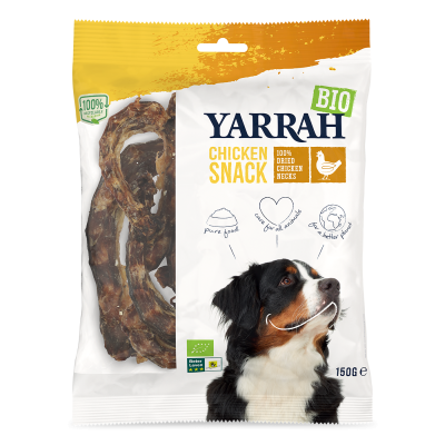 La photo d'un paquet de friandise en cous de poulets biologiques de la marque "Yarrah" pour chiens